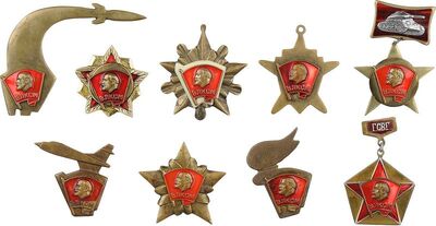 Дембельские значки СССР: как изготавливали значки на дембельскую форму