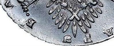 Деталь монеты 1 рубль 1732 года  промежуток в слове