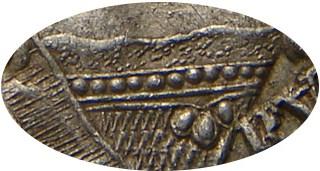 Деталь монеты полтина 1734 года  с кулоном, крест узорчатый