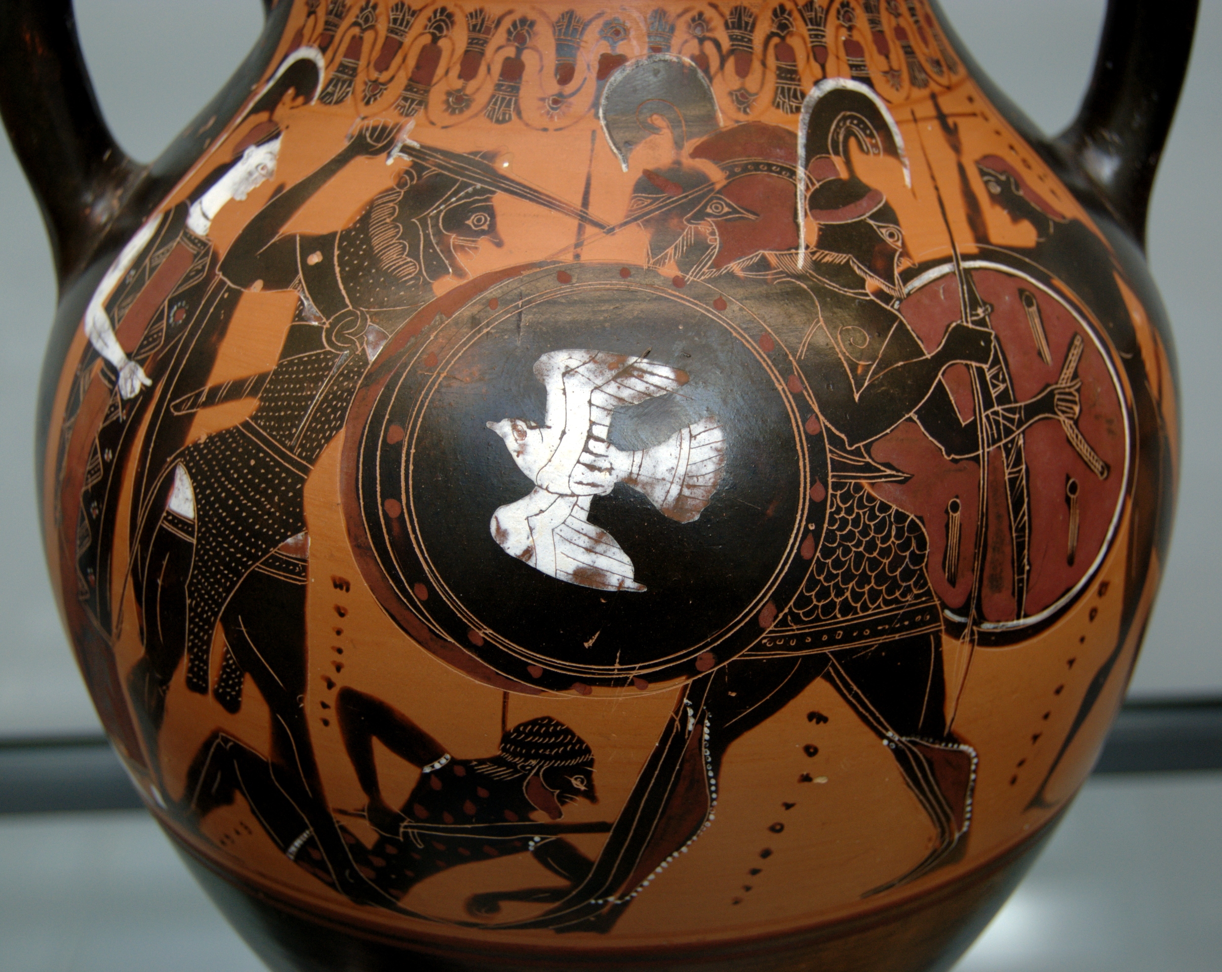 Аттическая чернофигурная амфора. Геракл и Герион. Около 540 г. до н. э. Государственное античное собрание. Мюнхен