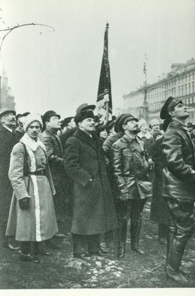 Открытка “Ленин и Свердлов”, 1920-ые гг.